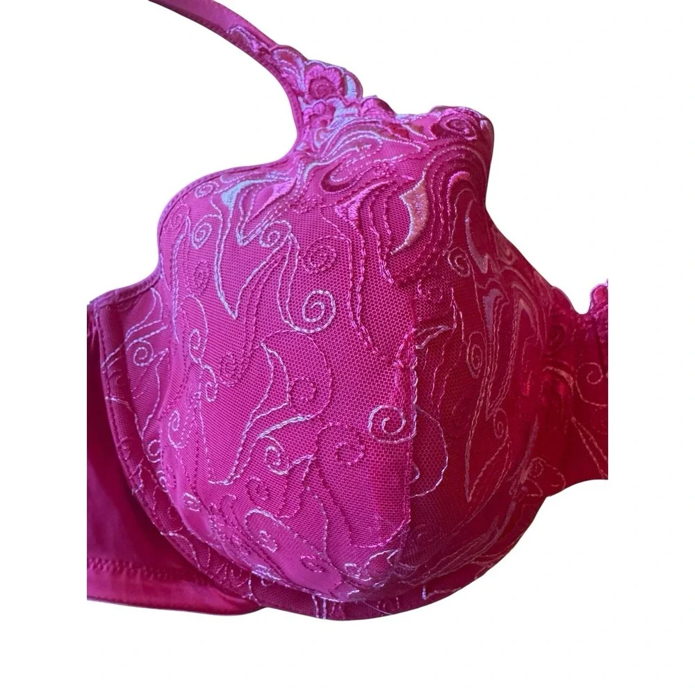 Playtex Secrets Red Lace Embroidered Underwire Bra Size 42DD Adjustable Straps‎